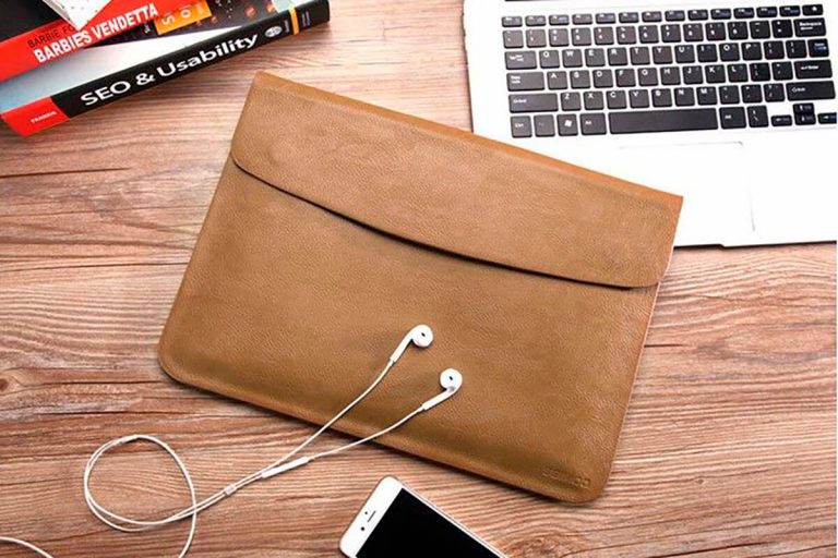 Чохли для Macbook: модний аксесуар чи необхідність?
